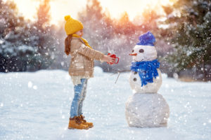 girl-with-snowman-web