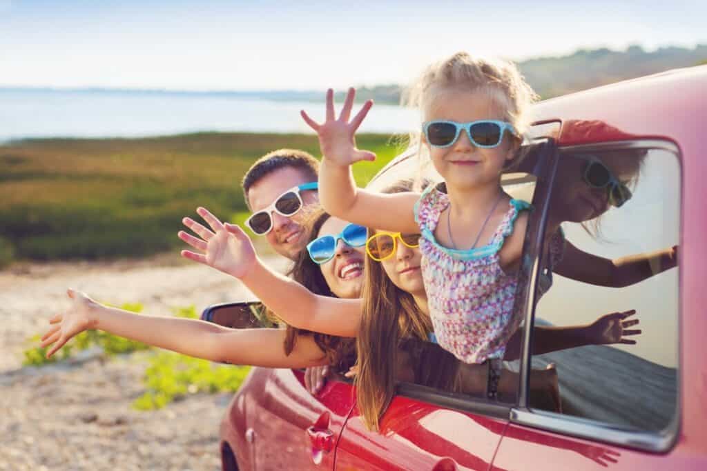 tips for a successful family vacation