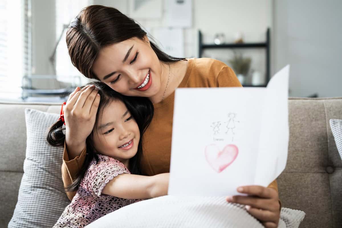 Featured Image for How to Teach Toddlers and Preschoolers Gratitude